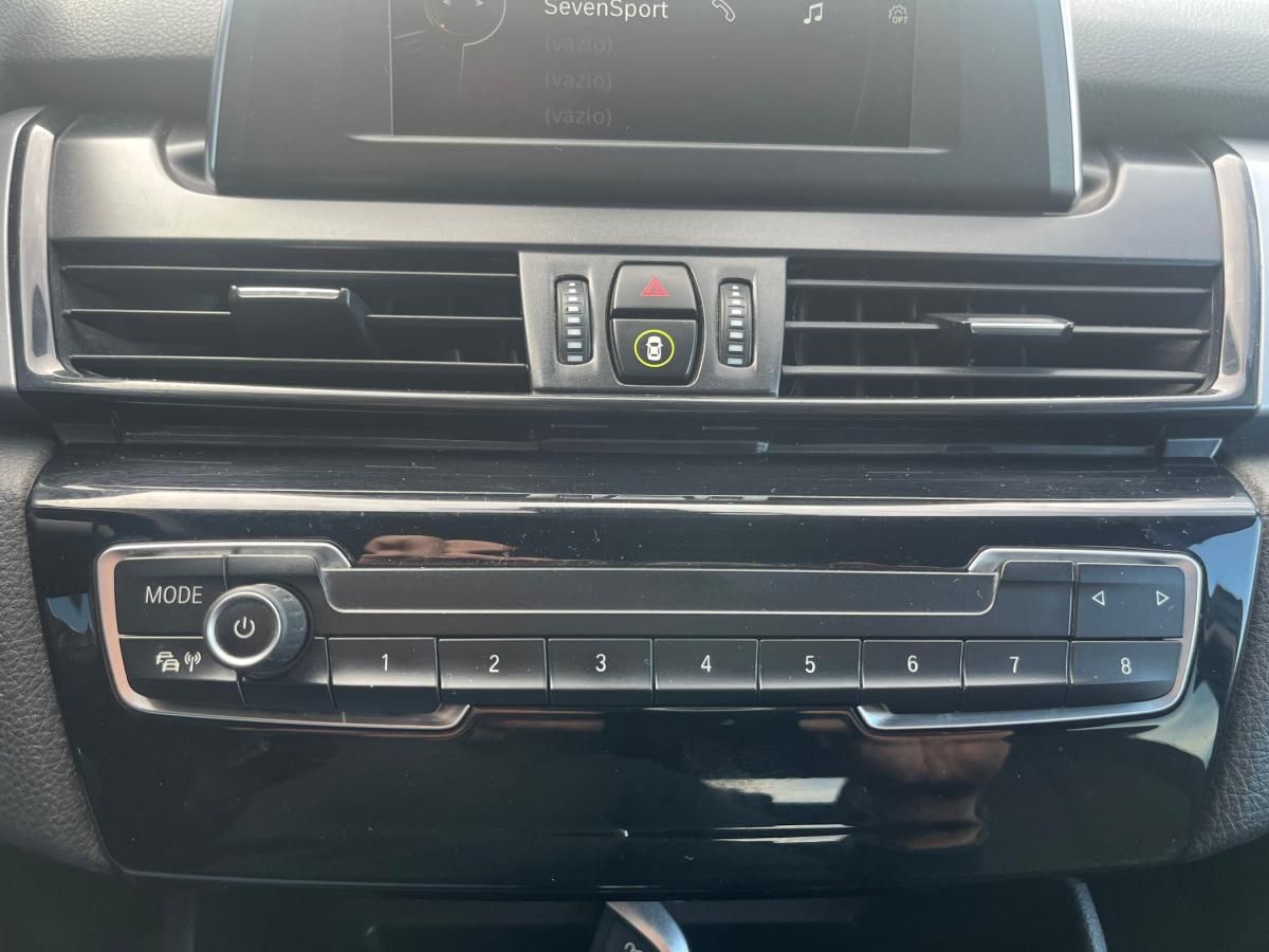 bmw-serie-2-2017-diesel-1496cc