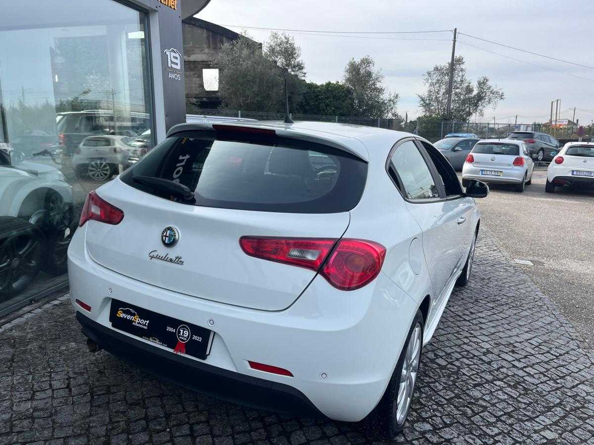 alfa-romeo-giulietta-2015-diesel-1598cc