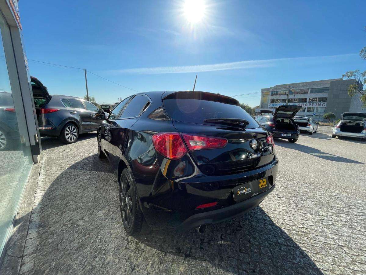 alfa-romeo-giulietta-2016-diesel-1598cc