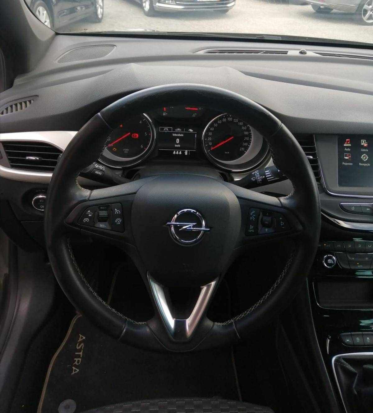 opel-astra-sport-tourer-2020-diesel-1496cc