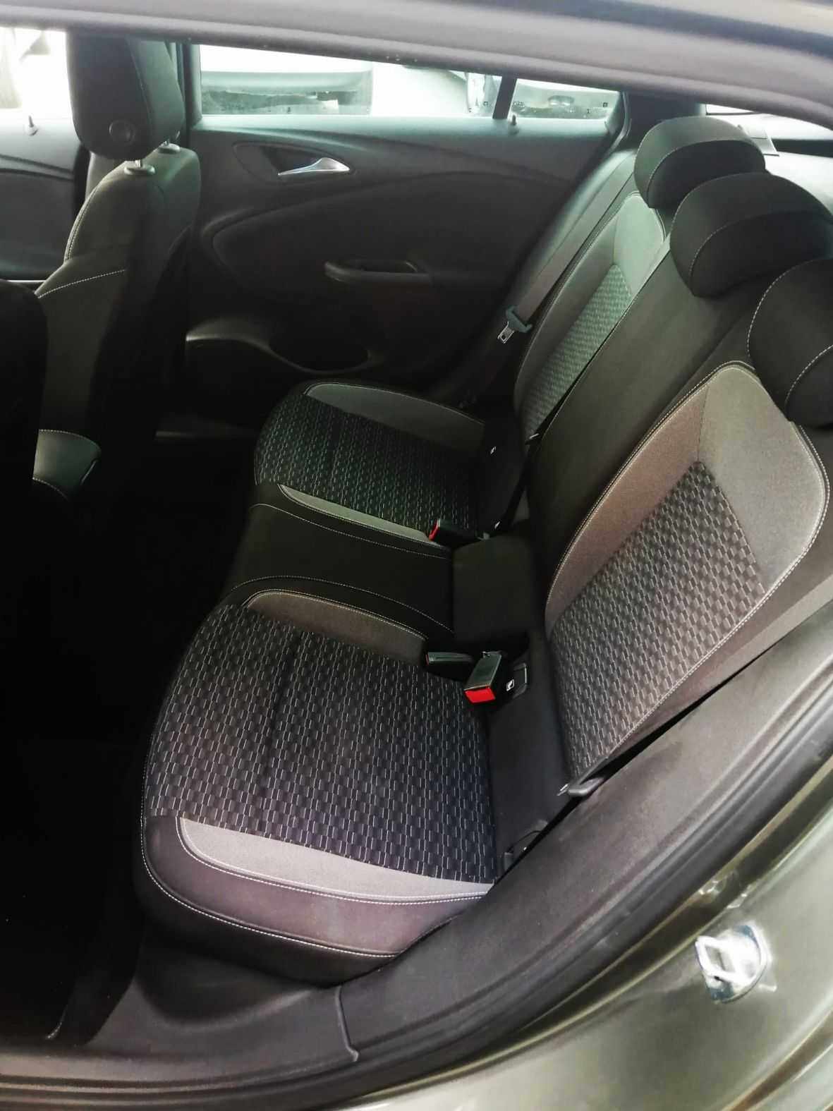 opel-astra-sport-tourer-2020-diesel-1496cc