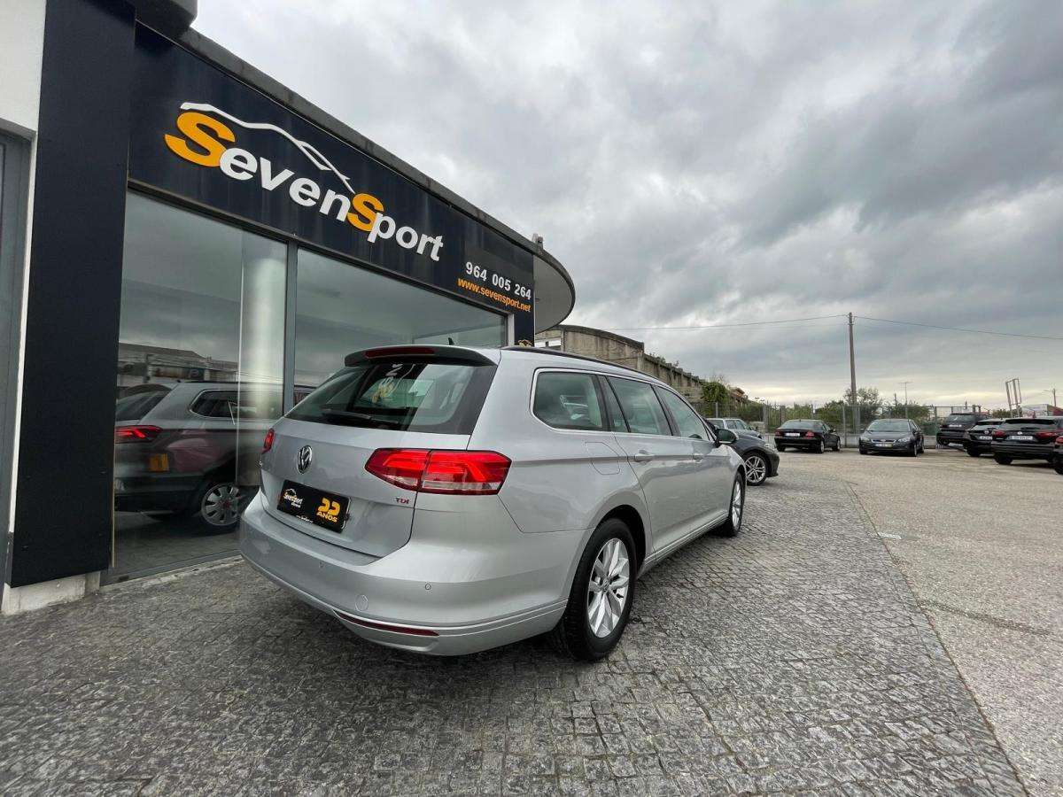 volkswagen-passat-variant-2017-diesel-1598cc
