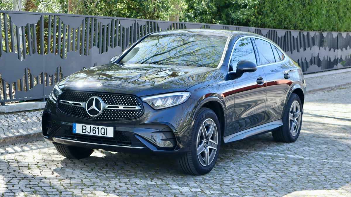 mercedes-benz-glc-300-de-4matic-2024-diesel-1993cc