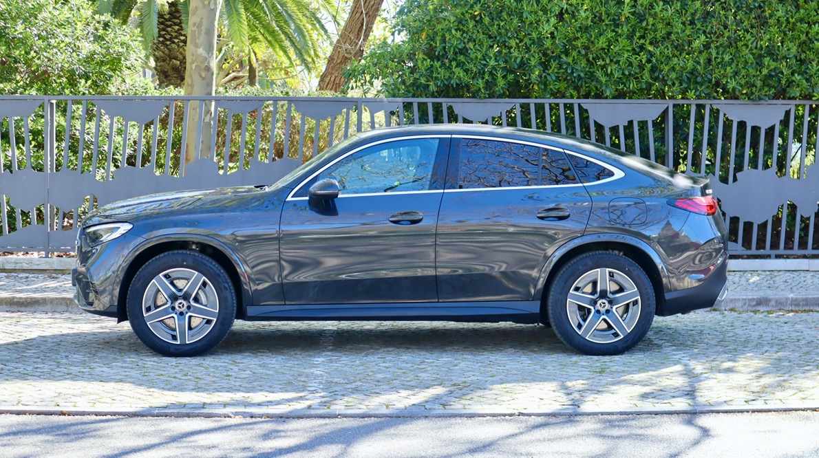 mercedes-benz-glc-300-de-4matic-2024-diesel-1993cc