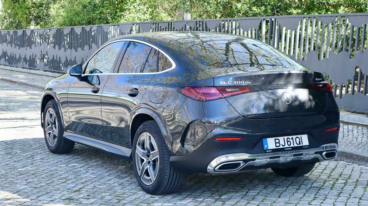 mercedes-benz-glc-300-de-4matic-2024-diesel-1993cc