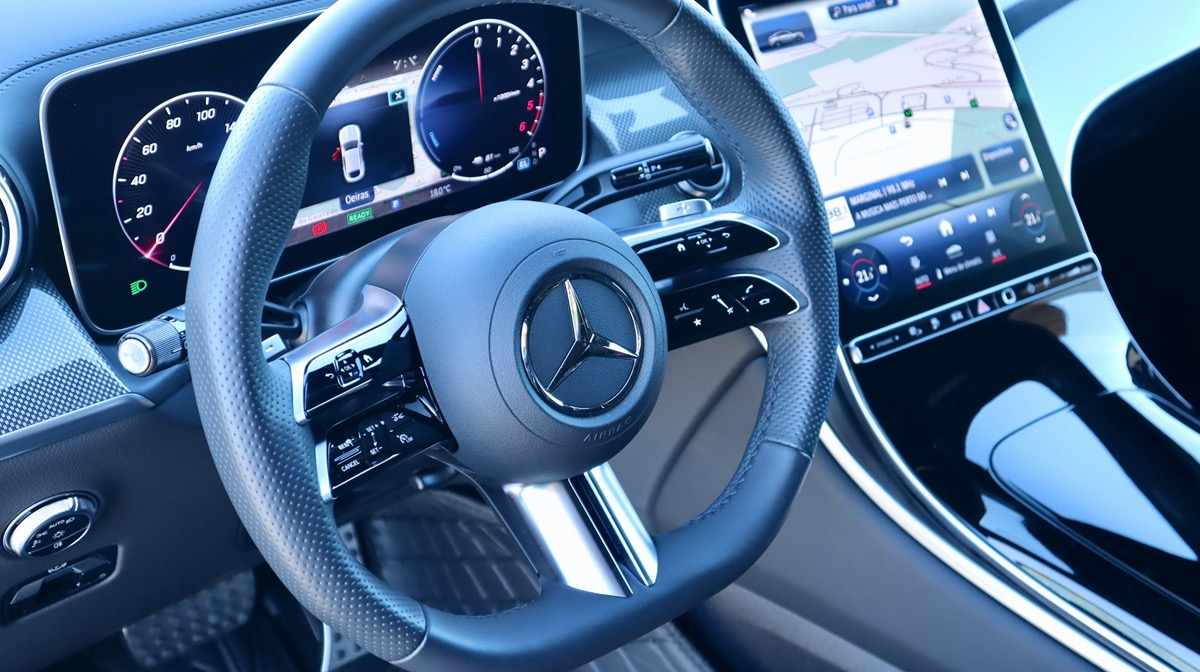 mercedes-benz-glc-300-de-4matic-2024-diesel-1993cc