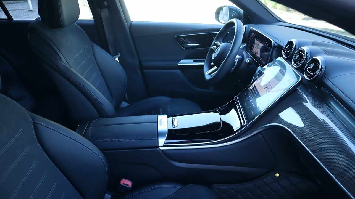 mercedes-benz-glc-300-de-4matic-2024-diesel-1993cc