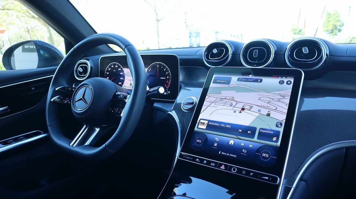 mercedes-benz-glc-300-de-4matic-2024-diesel-1993cc
