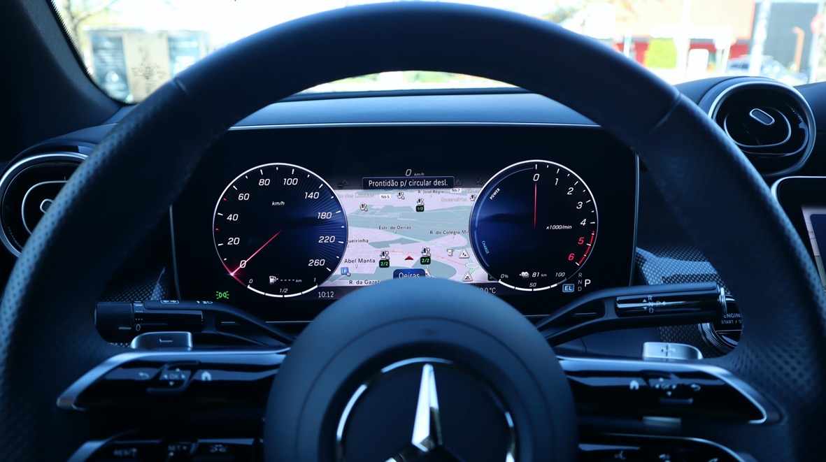 mercedes-benz-glc-300-de-4matic-2024-diesel-1993cc