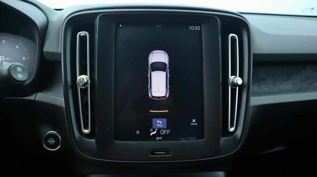 volvo-xc40-2-0-d3-2018-diesel-1969cc