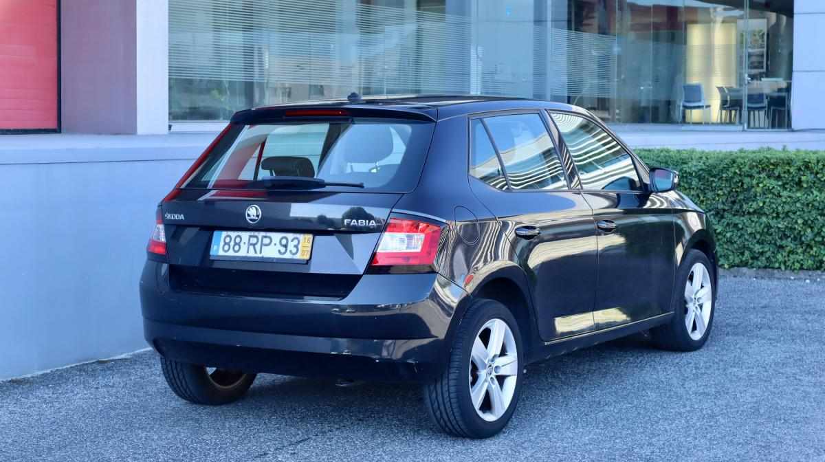 skoda-fabia-1-2-tsi-2016-gasolina-1197cc