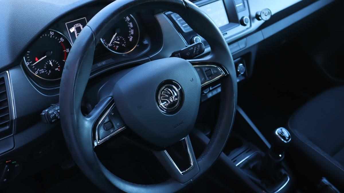 skoda-fabia-1-2-tsi-2016-gasolina-1197cc