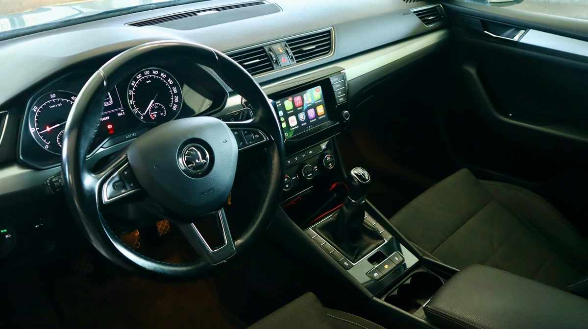 skoda-superb-1-6-tdi-2016-diesel-1598cc