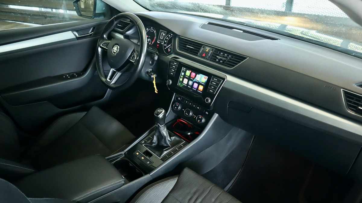 skoda-superb-1-6-tdi-2016-diesel-1598cc
