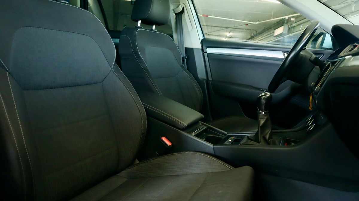 skoda-superb-1-6-tdi-2016-diesel-1598cc