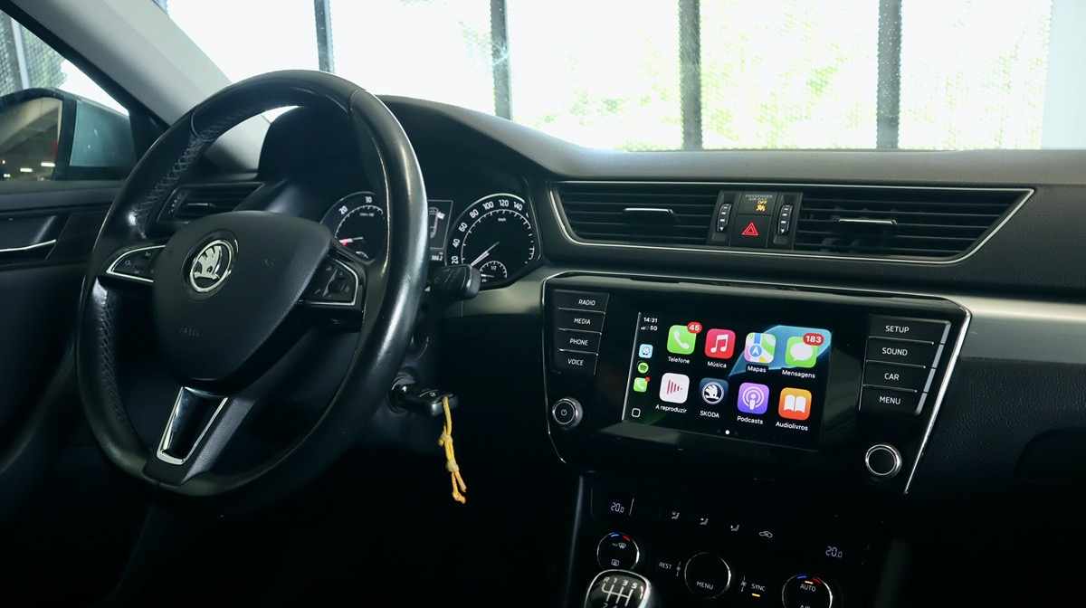 skoda-superb-1-6-tdi-2016-diesel-1598cc
