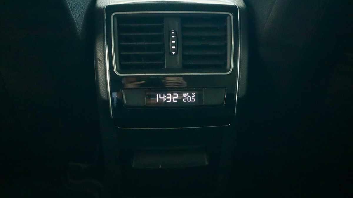 skoda-superb-1-6-tdi-2016-diesel-1598cc