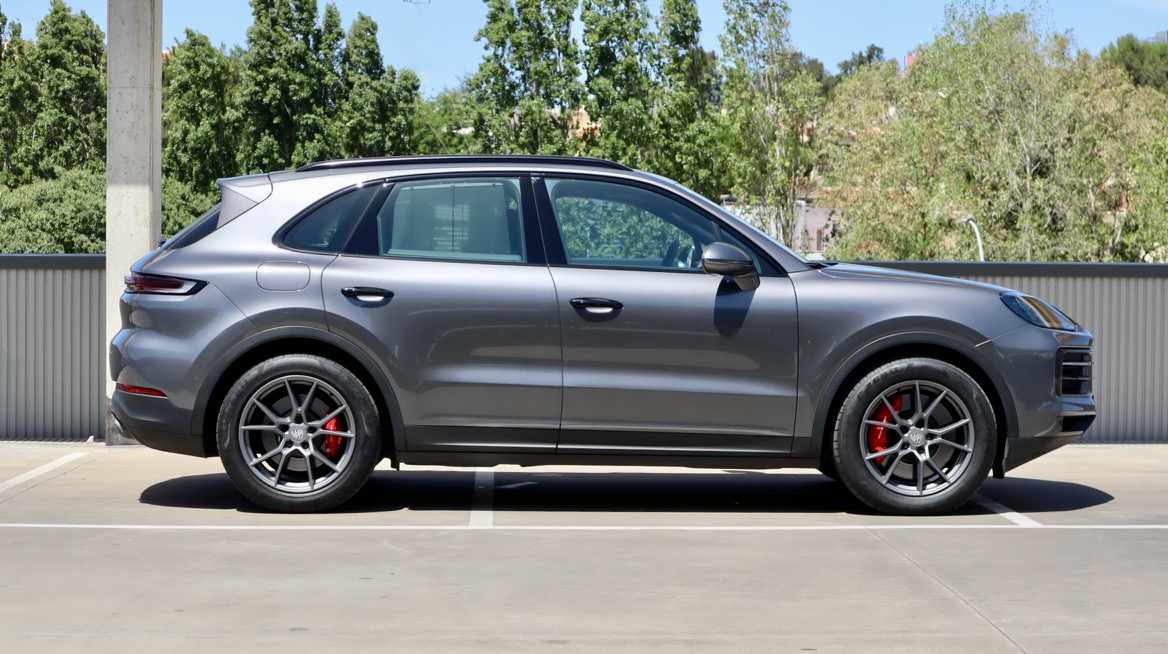 porsche-cayenne-s-3-0-v6-e-hybrid-2024-gasolina-2995cc
