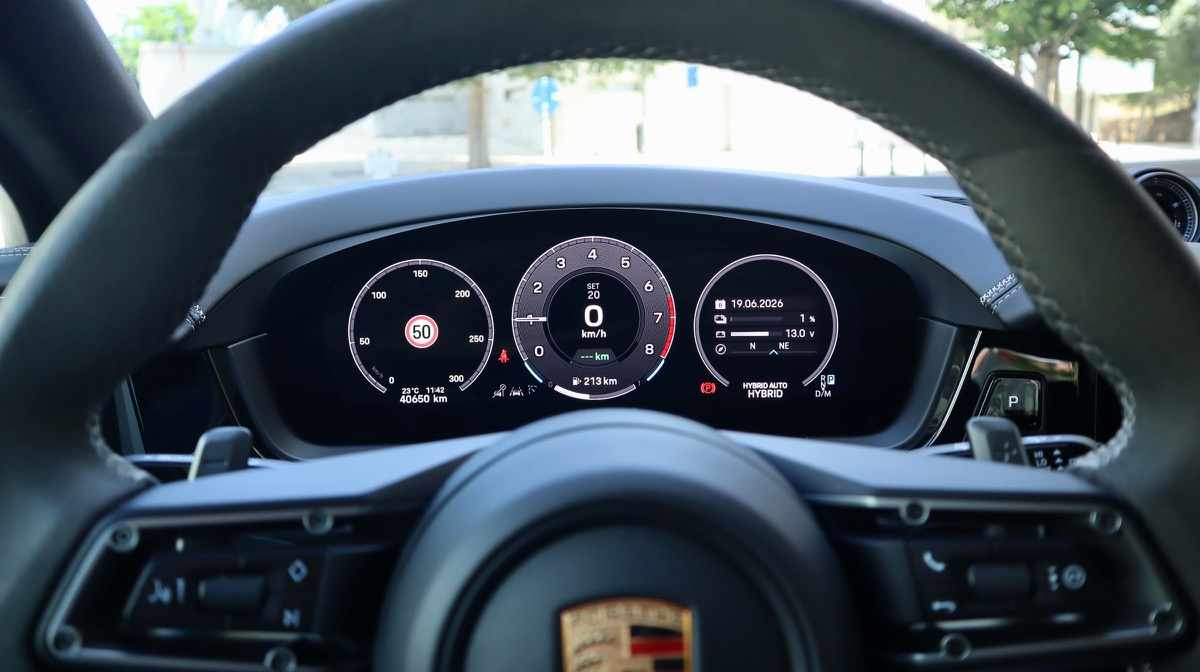 porsche-cayenne-s-3-0-v6-e-hybrid-2024-gasolina-2995cc