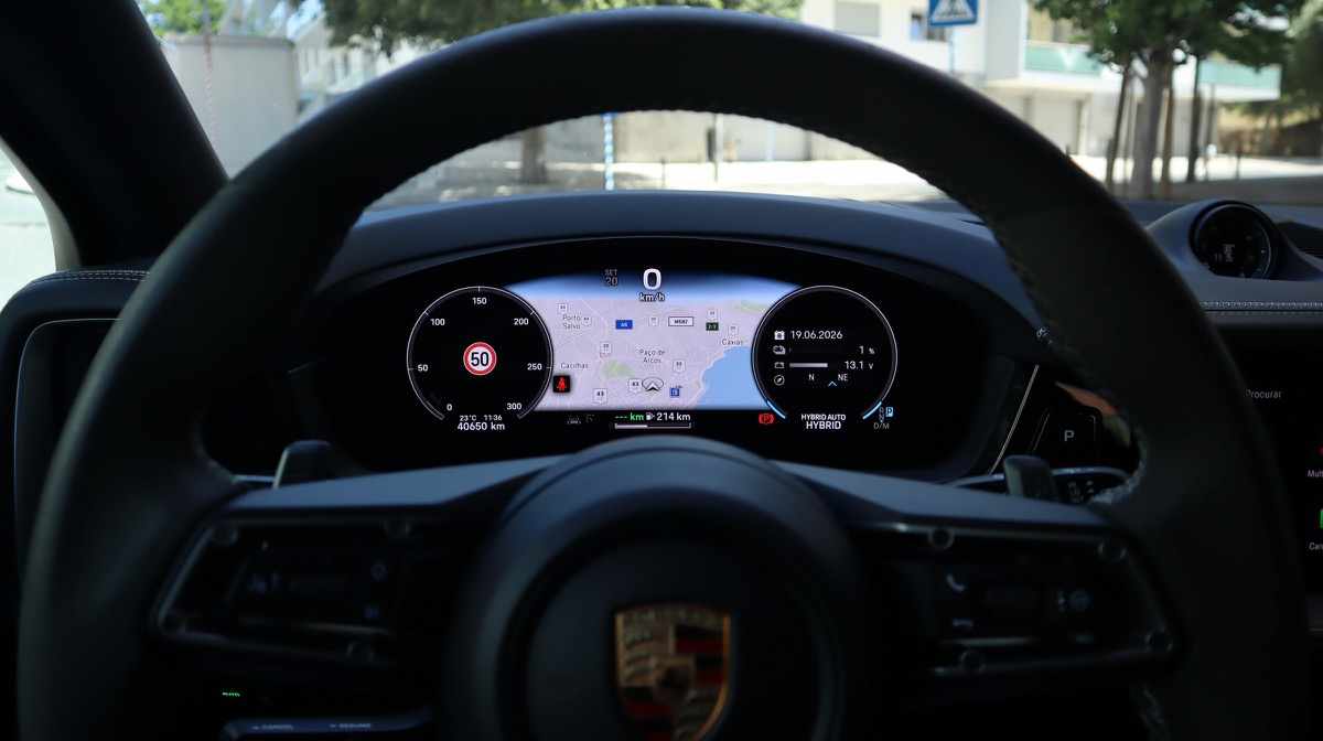 porsche-cayenne-s-3-0-v6-e-hybrid-2024-gasolina-2995cc