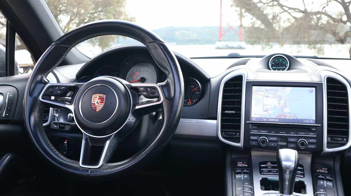 porsche-cayenne-s-4-1-2015-diesel-4134cc