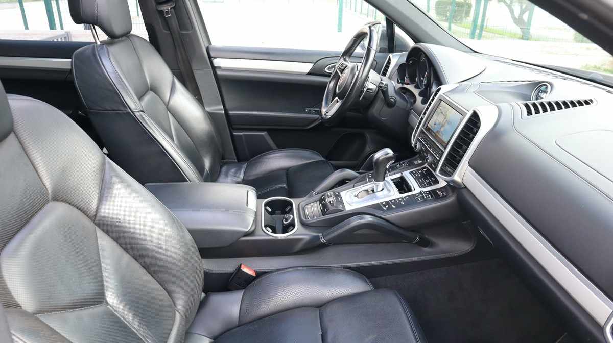 porsche-cayenne-s-4-1-2015-diesel-4134cc