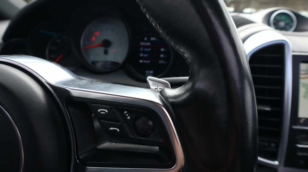 porsche-cayenne-s-4-1-2015-diesel-4134cc