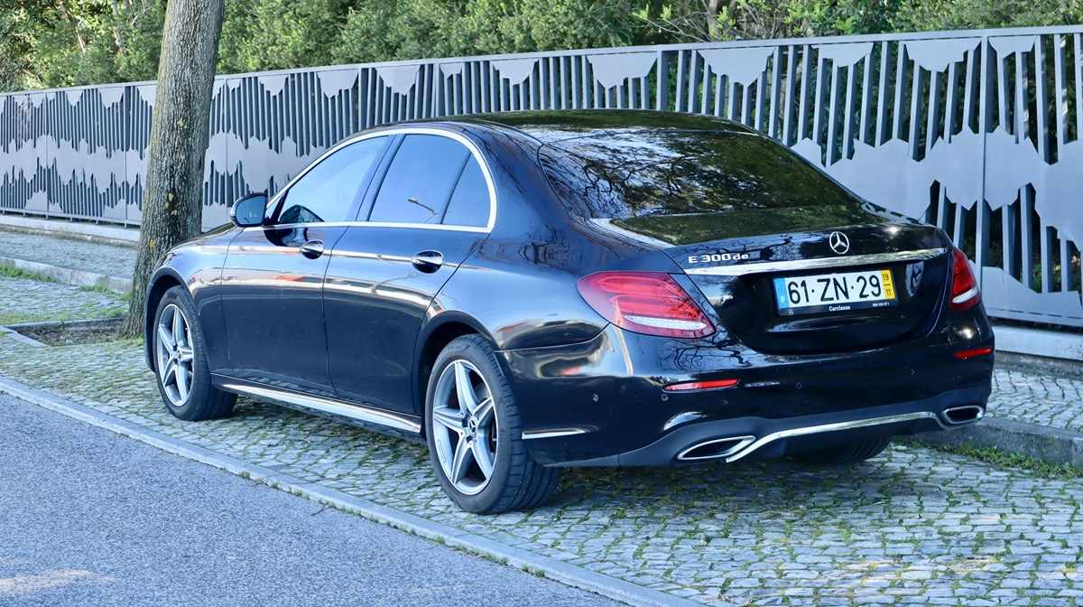mercedes-benz-classe-e-e-300-de-2019-diesel-1950cc