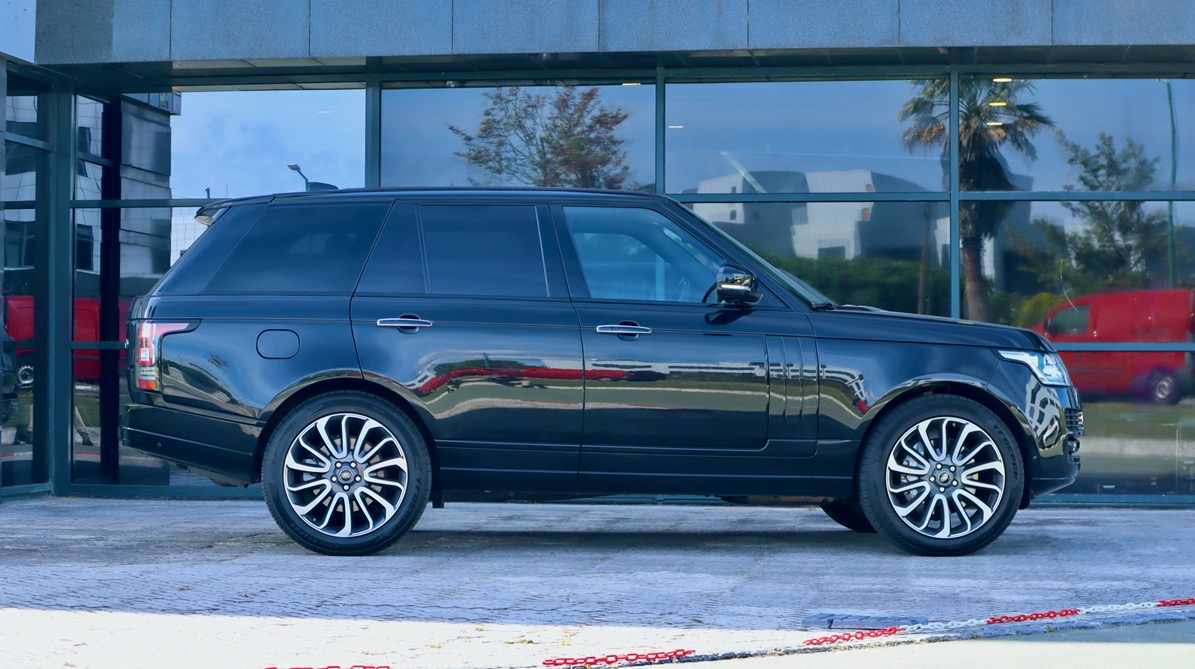 land-rover-range-rover-4-4-sdv8-awd-2017-diesel-4367cc