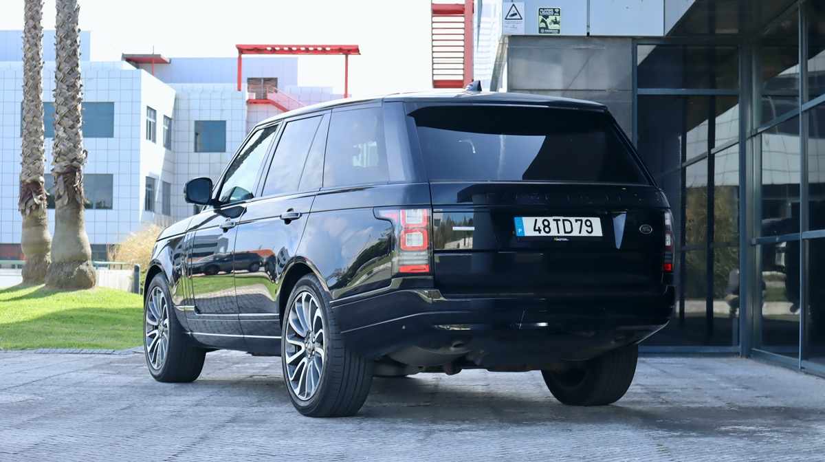 land-rover-range-rover-4-4-sdv8-awd-2017-diesel-4367cc
