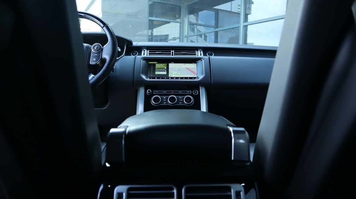 land-rover-range-rover-4-4-sdv8-awd-2017-diesel-4367cc