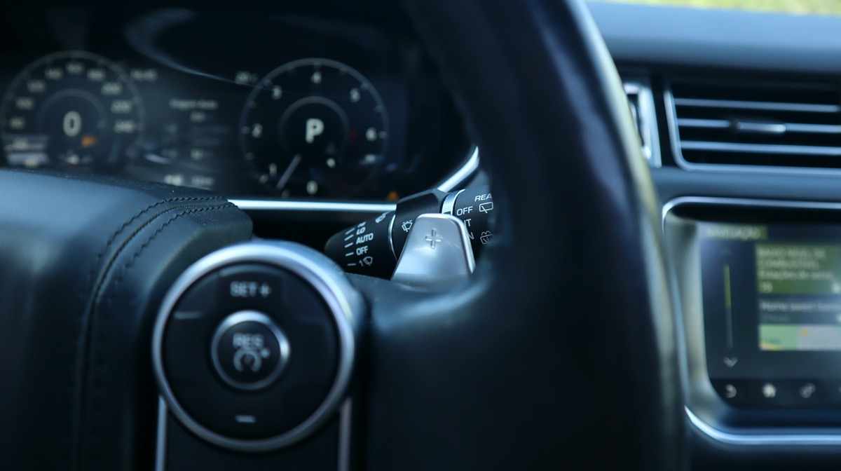 land-rover-range-rover-4-4-sdv8-awd-2017-diesel-4367cc