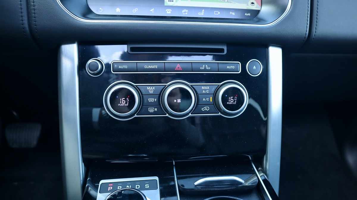 land-rover-range-rover-4-4-sdv8-awd-2017-diesel-4367cc