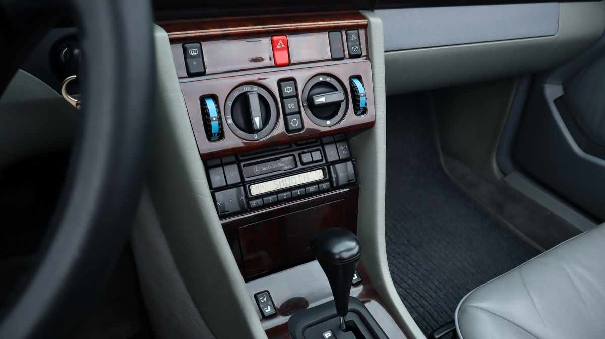mercedes-benz-classe-e-e-220-1996-gasolina-2199cc