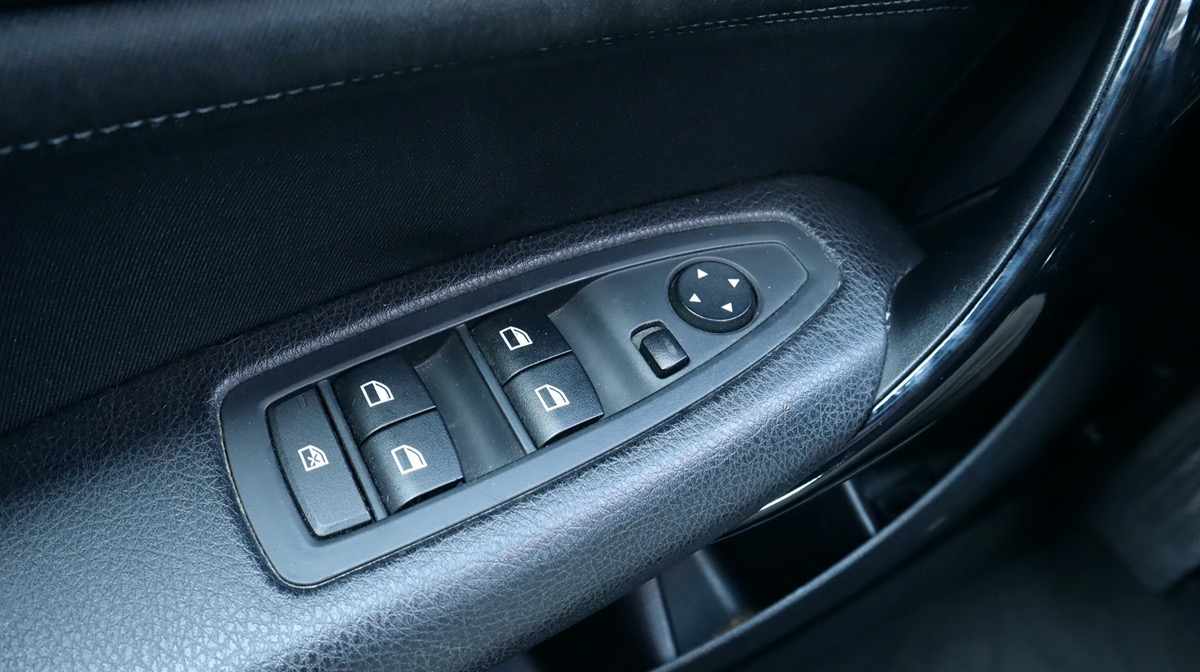 bmw-serie-1-116d-2016-diesel-1496cc