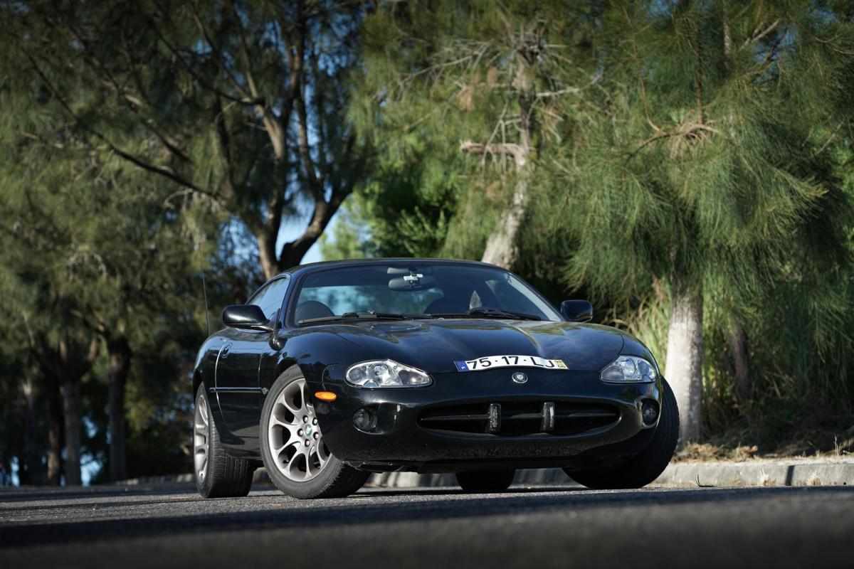 jaguar-xk-xk8-4-0-v8-1998-gasolina-3996cc