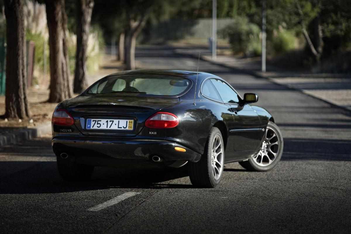 jaguar-xk-xk8-4-0-v8-1998-gasolina-3996cc