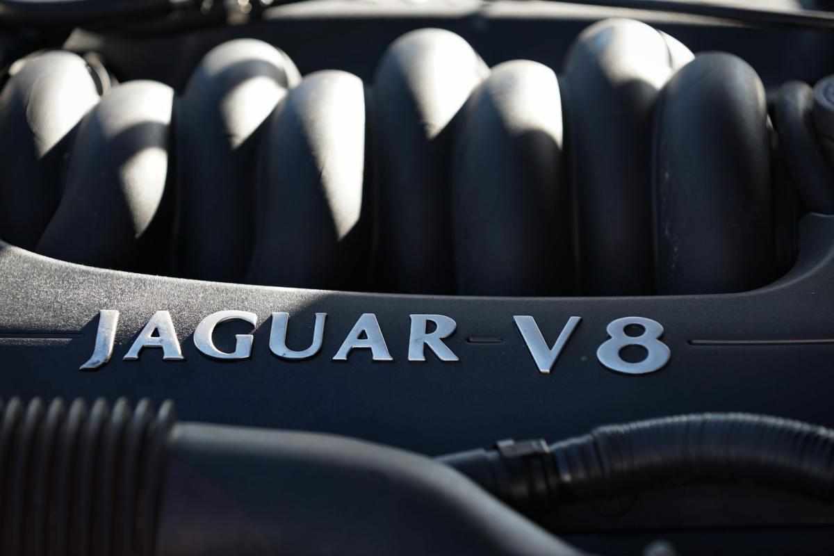 jaguar-xk-xk8-4-0-v8-1998-gasolina-3996cc