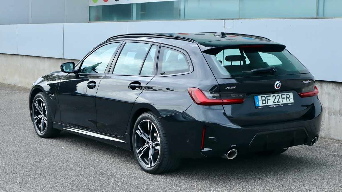 bmw-serie-3-330e-xdrive-2023-gasolina-1998cc