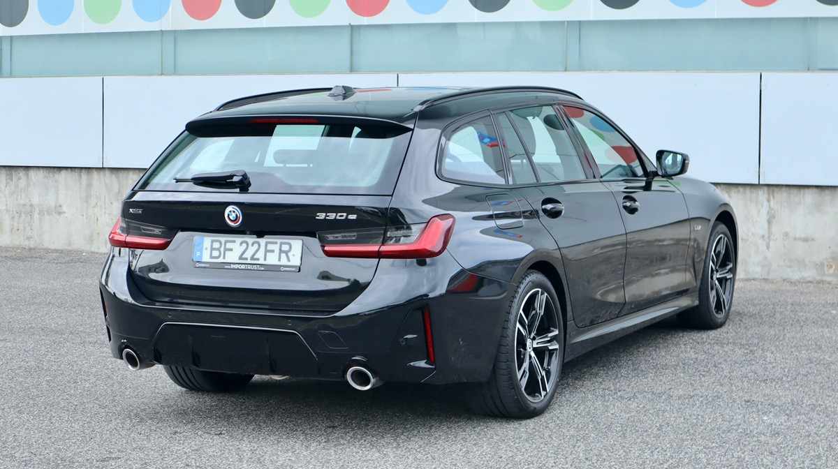 bmw-serie-3-330e-xdrive-2023-gasolina-1998cc