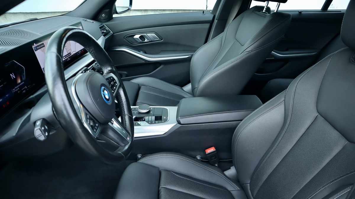bmw-serie-3-330e-xdrive-2023-gasolina-1998cc