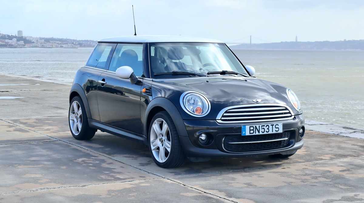 mini-cooper-d-1-6-d-2012-diesel-1600cc