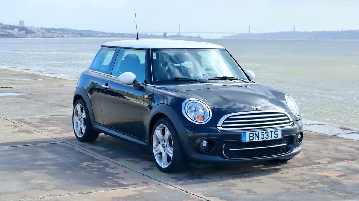 mini-cooper-d-1-6-d-2012-diesel-1600cc