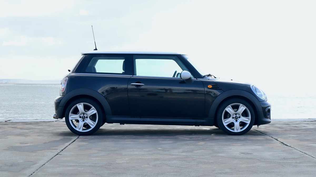 mini-cooper-d-1-6-d-2012-diesel-1600cc