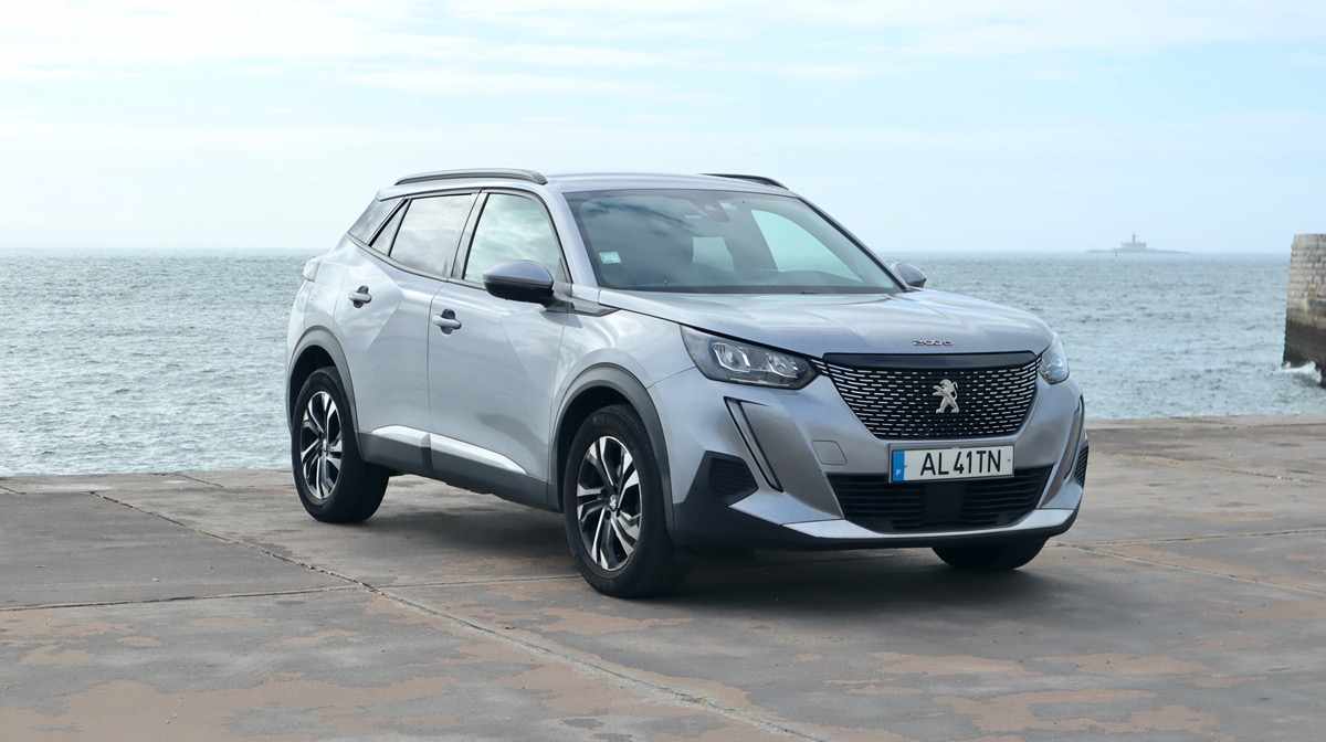 peugeot-2008-1-2-puretech-2021-gasolina-1199cc