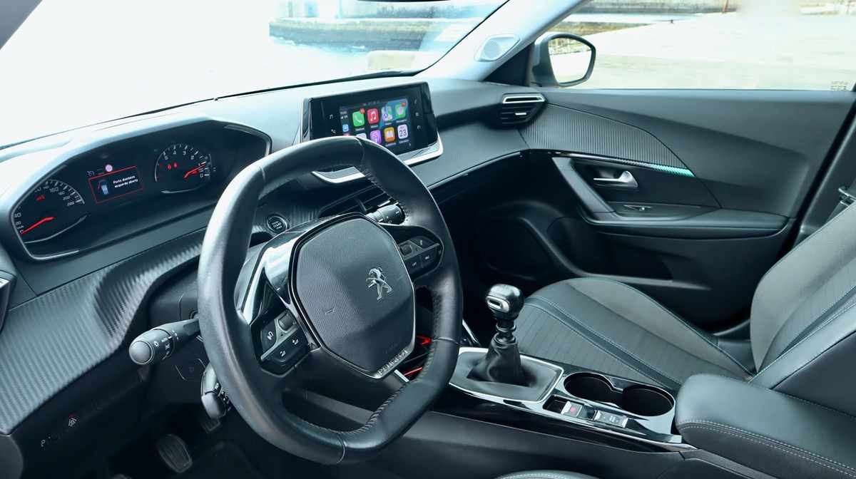 peugeot-2008-1-2-puretech-2021-gasolina-1199cc