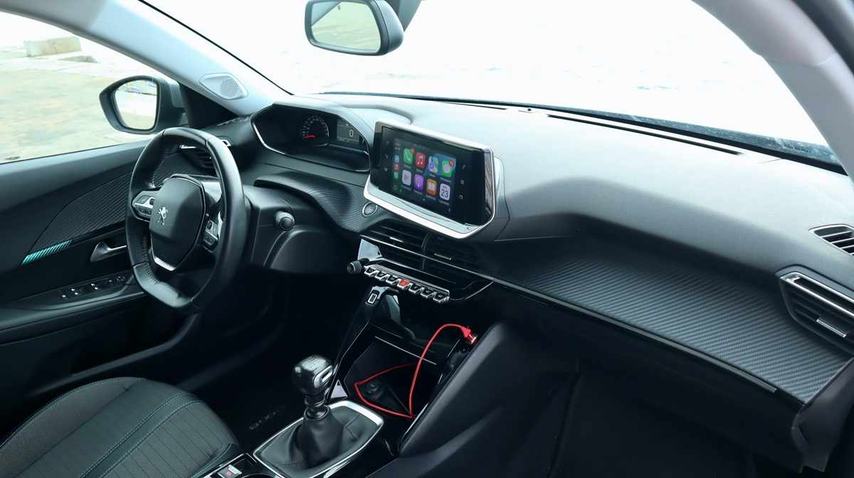 peugeot-2008-1-2-puretech-2021-gasolina-1199cc