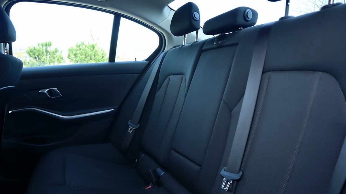 bmw-serie-3-330e-2024-gasolina-1998cc