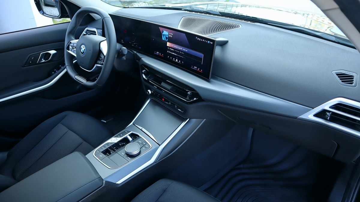 bmw-serie-3-330e-2024-gasolina-1998cc