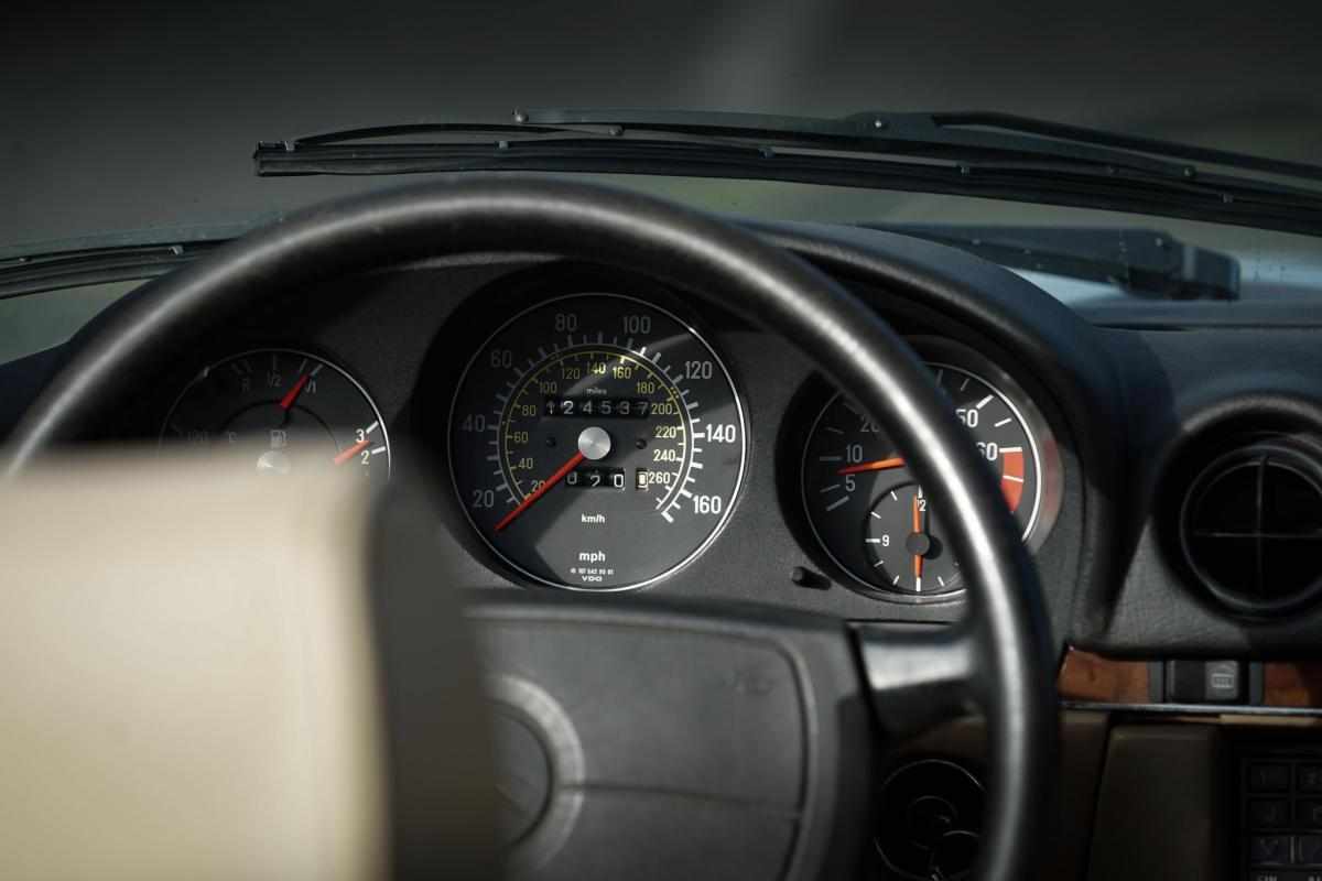 mercedes-benz-sl-1987-gasolina-5547cc
